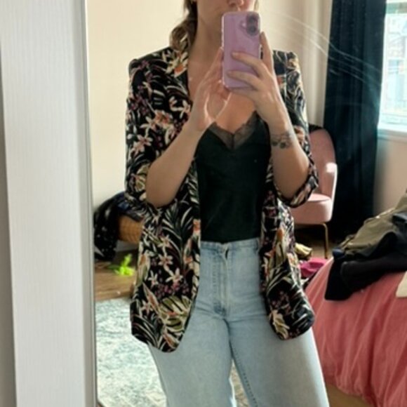 Floral blazer - Picture 1 of 5